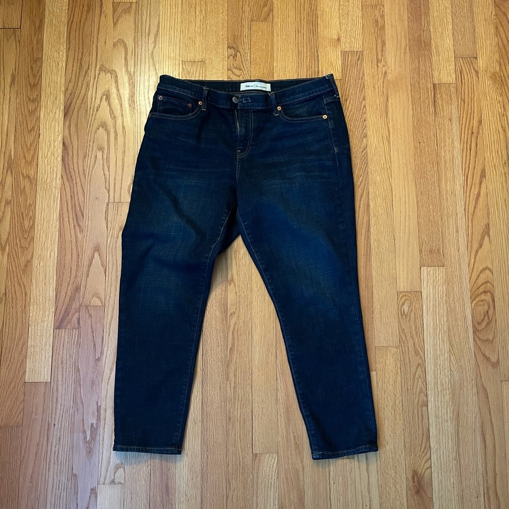 Gap girlfriend jeans 12 dark denim